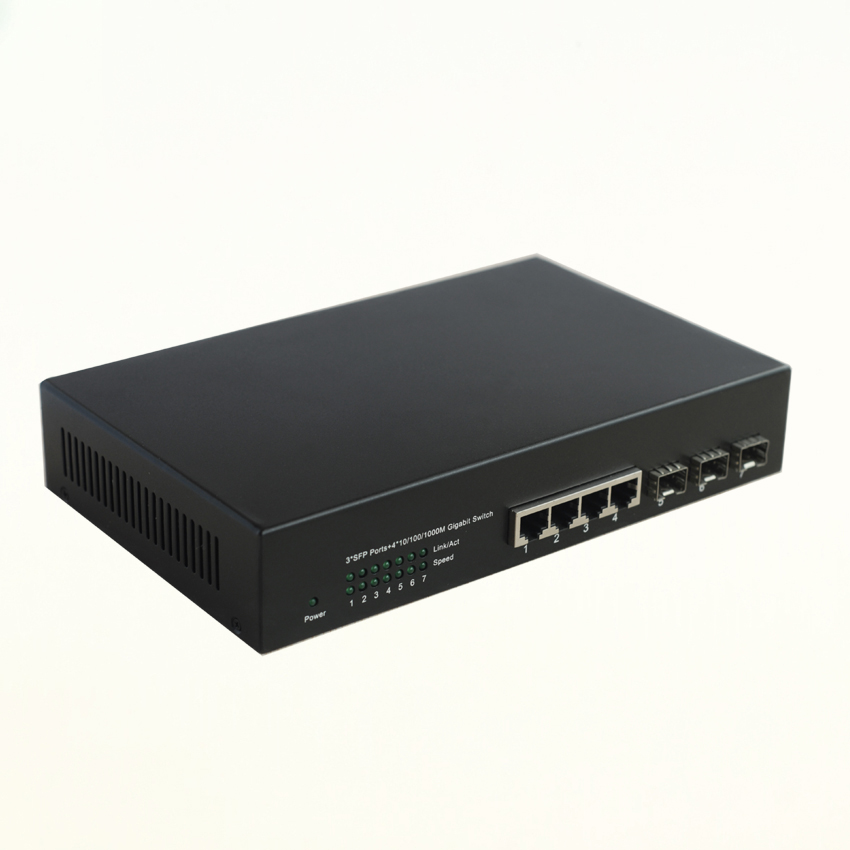 4 Ports UTP 3 SFP Gigabit Smart Switch